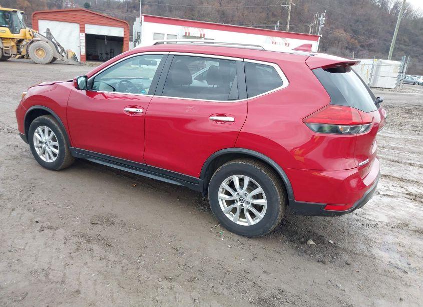 Photo 3 of 2017 Nissan Rogue SV (VIN JN8AT2MV5HW003325)