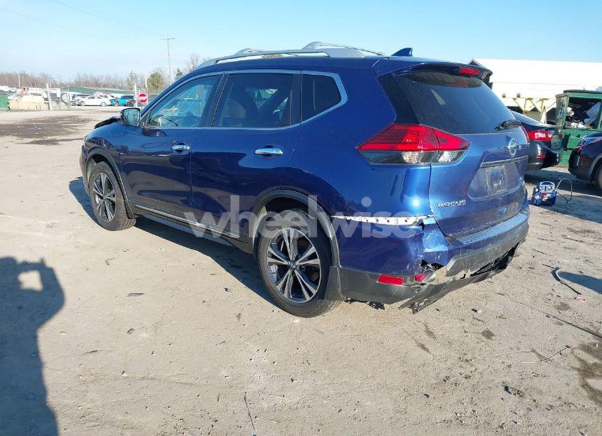 Photo 3 of 2017 Nissan Rogue SL (VIN JN8AT2MV5HW007004)