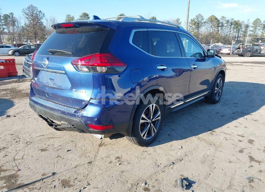 Photo 4 of 2017 Nissan Rogue SL (VIN JN8AT2MV5HW007004)