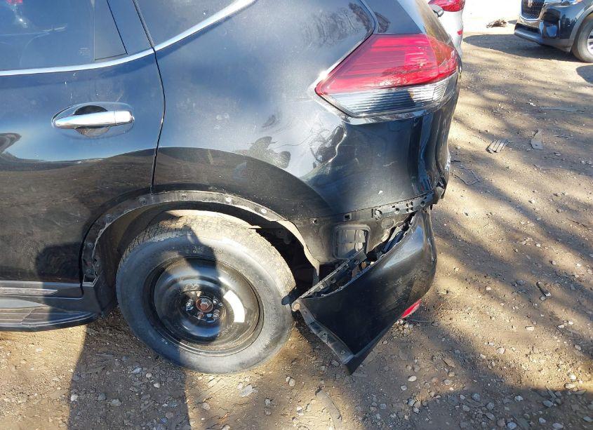 Photo 6 of 2017 Nissan Rogue SL (VIN JN8AT2MV5HW008458)