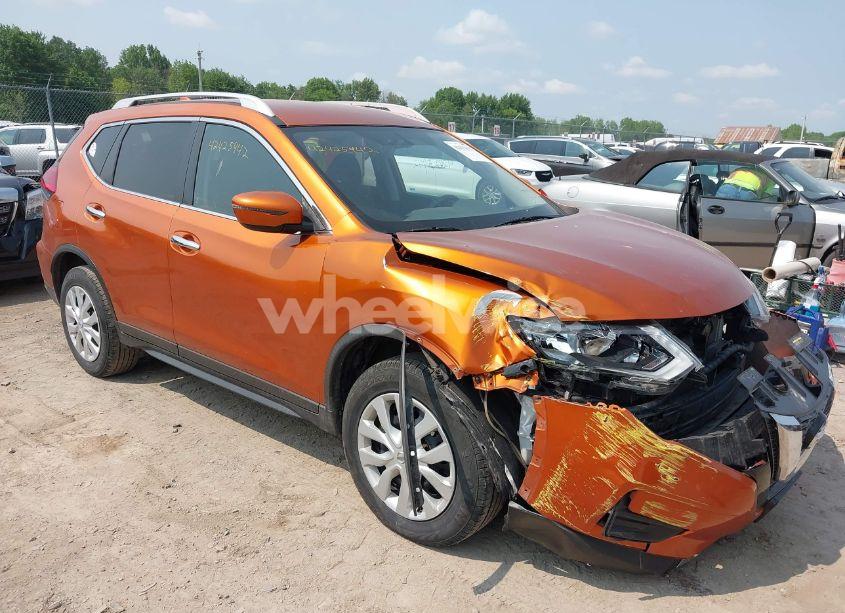 2017 Nissan Rogue S (VIN JN8AT2MV5HW008931) main photo