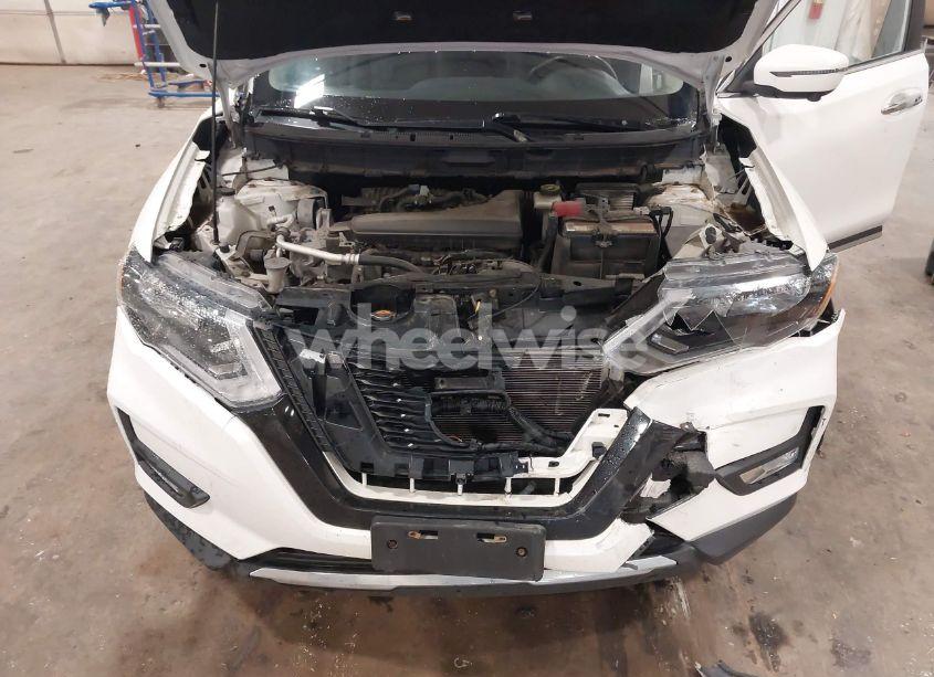 Photo 10 of 2017 Nissan Rogue SL (VIN JN8AT2MV5HW009156)