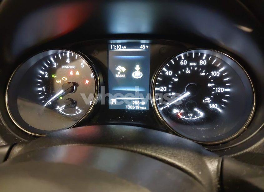 Photo 7 of 2017 Nissan Rogue SL (VIN JN8AT2MV5HW009156)