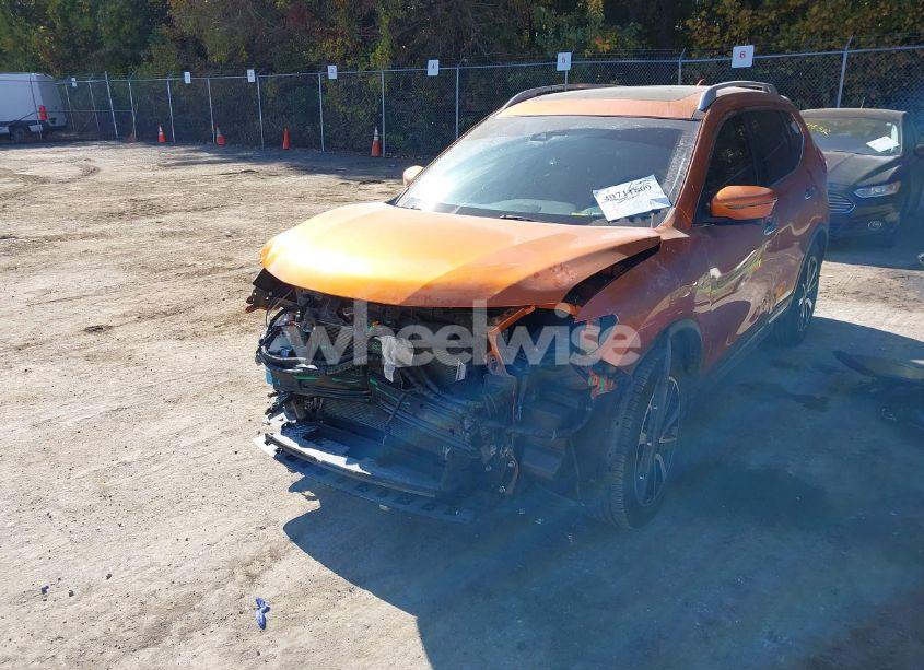 Photo 2 of 2017 Nissan Rogue SL (VIN JN8AT2MV5HW018939)