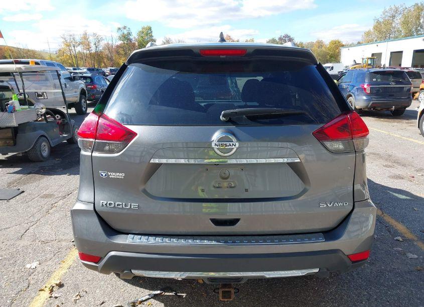 Photo 16 of 2017 Nissan Rogue SV (VIN JN8AT2MV5HW022716)