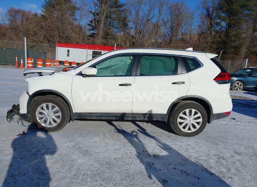 Photo 14 of 2017 Nissan Rogue S (VIN JN8AT2MV5HW025566)