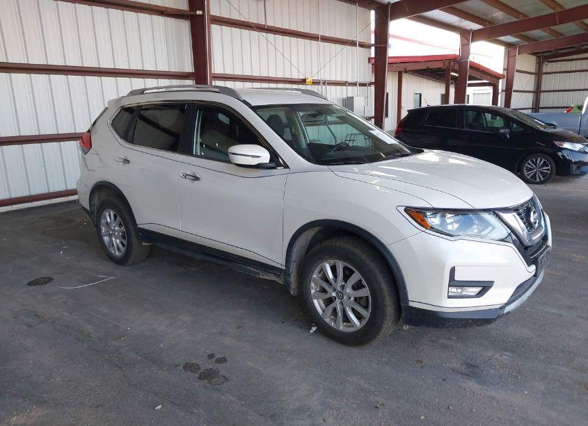 2017 Nissan Rogue SV (VIN JN8AT2MV5HW251185) main photo