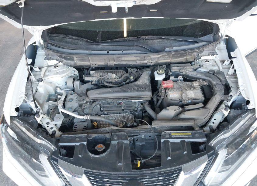 Photo 10 of 2017 Nissan Rogue SV (VIN JN8AT2MV5HW251185)