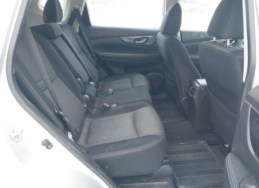 Photo 8 of 2017 Nissan Rogue S (VIN JN8AT2MV5HW264437)