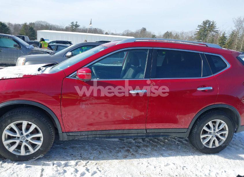 Photo 14 of 2017 Nissan Rogue SV (VIN JN8AT2MV5HW268147)