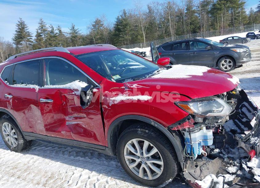 Photo 17 of 2017 Nissan Rogue SV (VIN JN8AT2MV5HW268147)