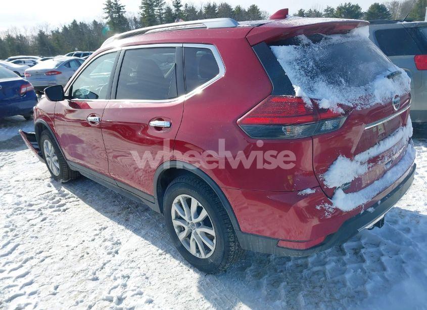 Photo 3 of 2017 Nissan Rogue SV (VIN JN8AT2MV5HW268147)