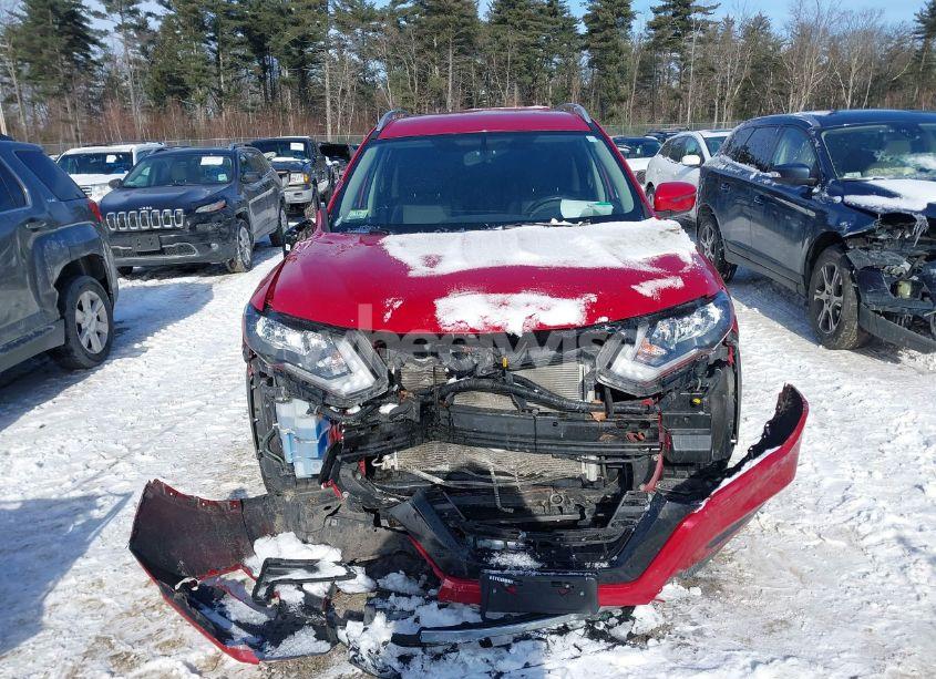Photo 6 of 2017 Nissan Rogue SV (VIN JN8AT2MV5HW268147)