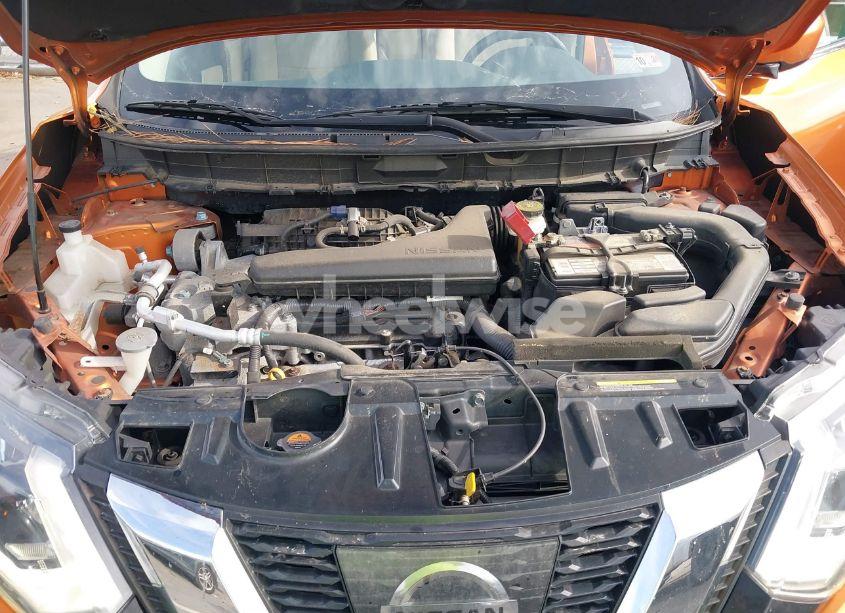 Photo 10 of 2017 Nissan Rogue S (VIN JN8AT2MV5HW274613)