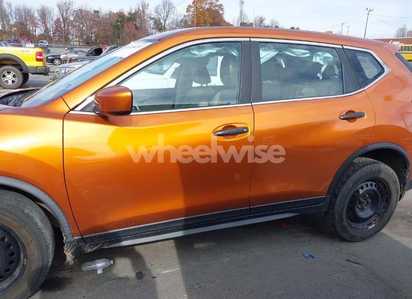 Photo 14 of 2017 Nissan Rogue S (VIN JN8AT2MV5HW274613)