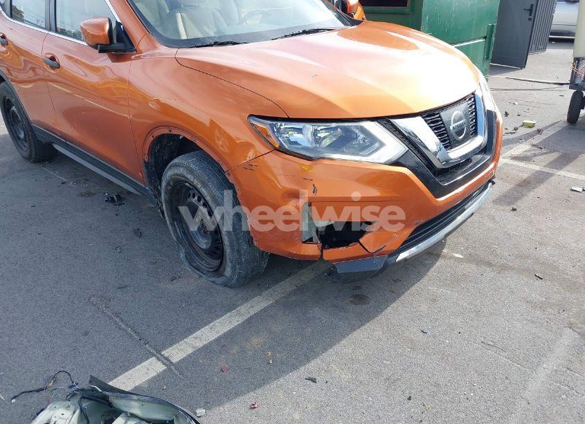 Photo 6 of 2017 Nissan Rogue S (VIN JN8AT2MV5HW274613)