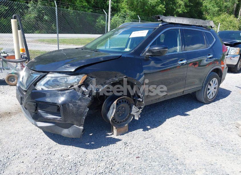 Photo 2 of 2017 Nissan Rogue S (VIN JN8AT2MV5HW276734)