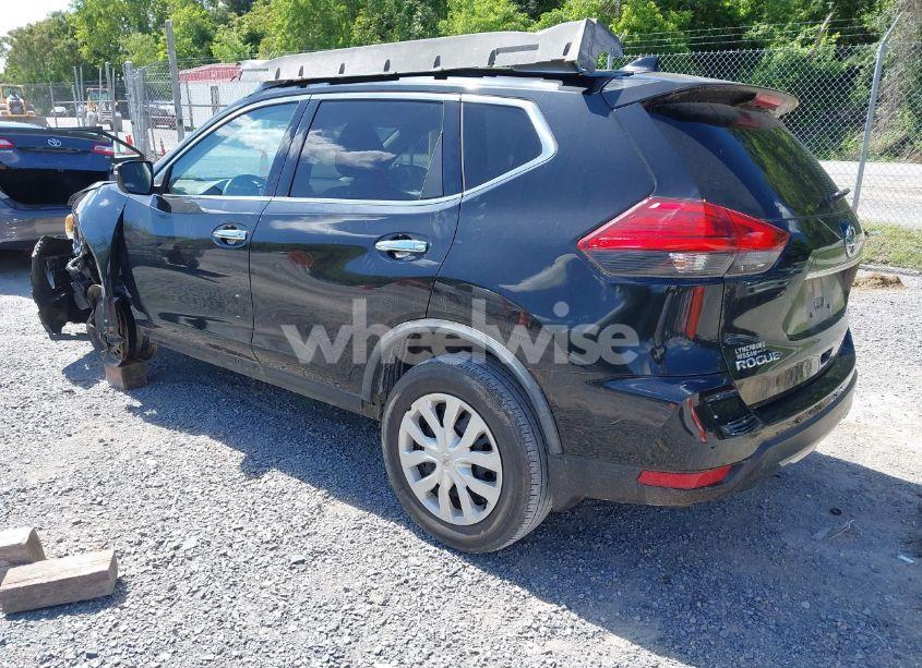 Photo 3 of 2017 Nissan Rogue S (VIN JN8AT2MV5HW276734)