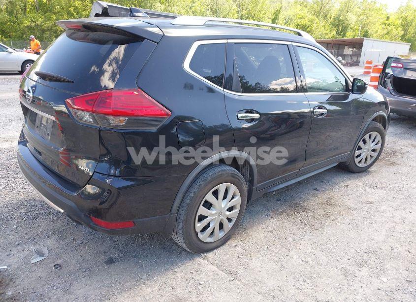 Photo 4 of 2017 Nissan Rogue S (VIN JN8AT2MV5HW276734)