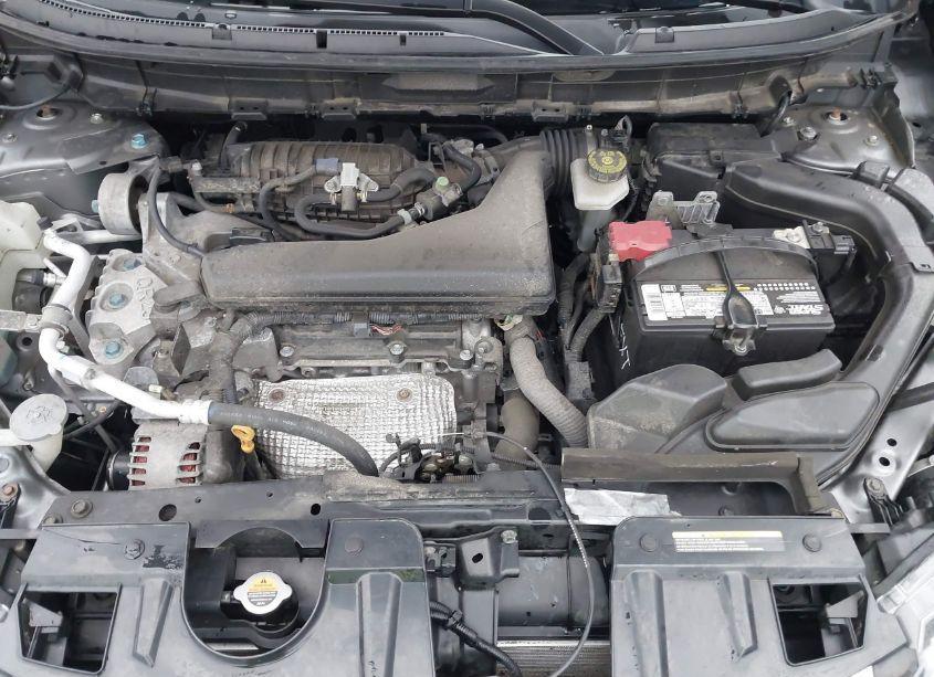 Photo 10 of 2018 Nissan Rogue SV (VIN JN8AT2MV5JW303016)