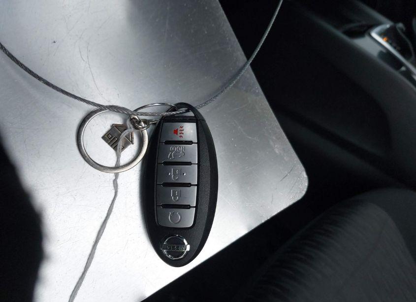 Photo 11 of 2018 Nissan Rogue SV (VIN JN8AT2MV5JW303016)