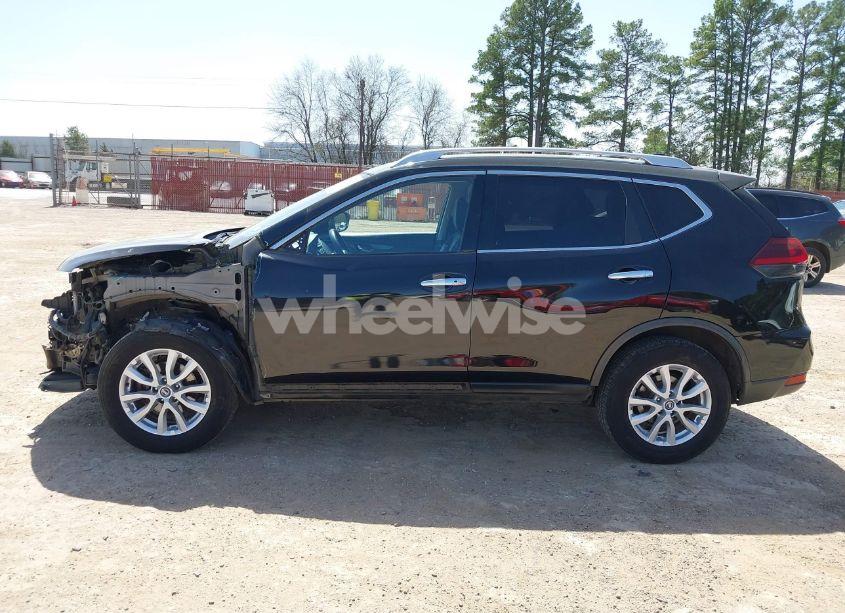 Photo 15 of 2018 Nissan Rogue SV (VIN JN8AT2MV5JW304375)