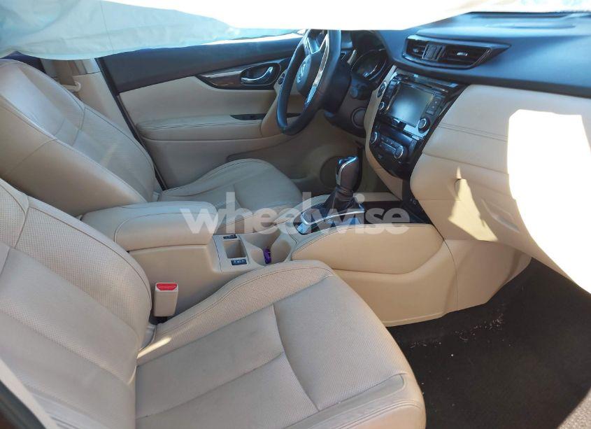 Photo 5 of 2018 Nissan Rogue SL (VIN JN8AT2MV5JW305431)