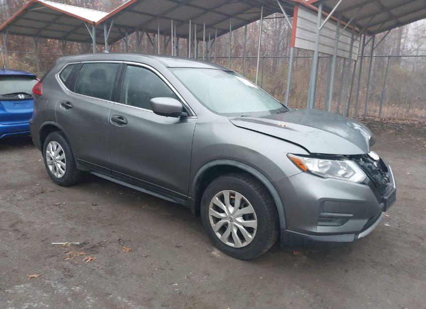 2018 Nissan Rogue S (VIN JN8AT2MV5JW314324) main photo