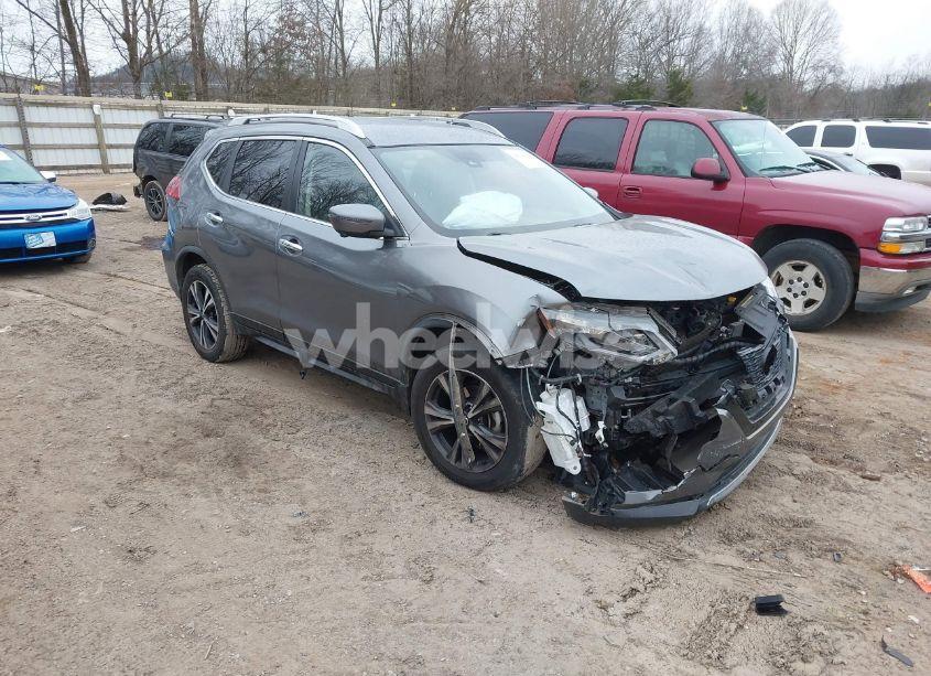 2019 Nissan Rogue SV (VIN JN8AT2MV5KW370992) main photo