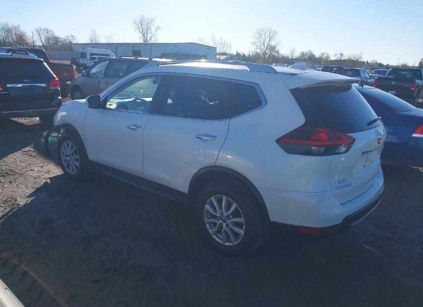 Photo 3 of 2019 Nissan Rogue SV (VIN JN8AT2MV5KW372841)
