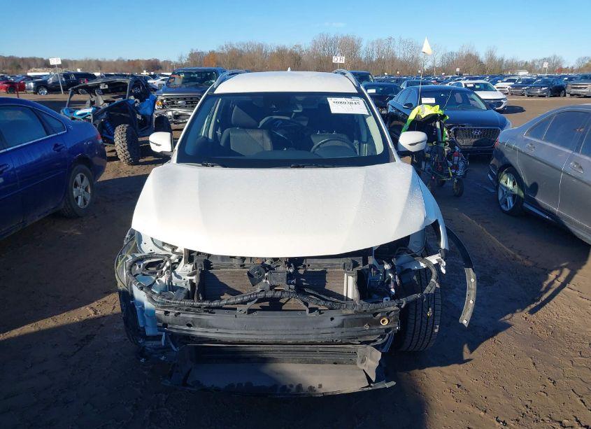 Photo 6 of 2019 Nissan Rogue SV (VIN JN8AT2MV5KW372841)