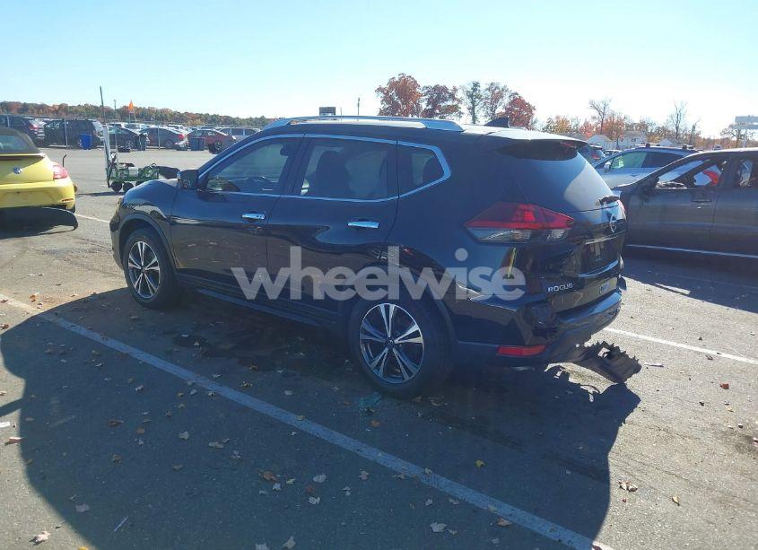 Photo 3 of 2019 Nissan Rogue SV (VIN JN8AT2MV5KW379398)