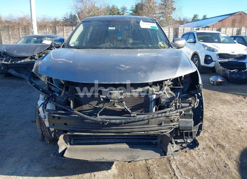 Photo 13 of 2019 Nissan Rogue S (VIN JN8AT2MV5KW389168)