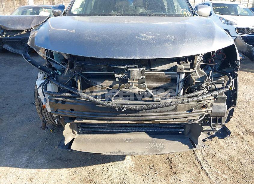 Photo 19 of 2019 Nissan Rogue S (VIN JN8AT2MV5KW389168)