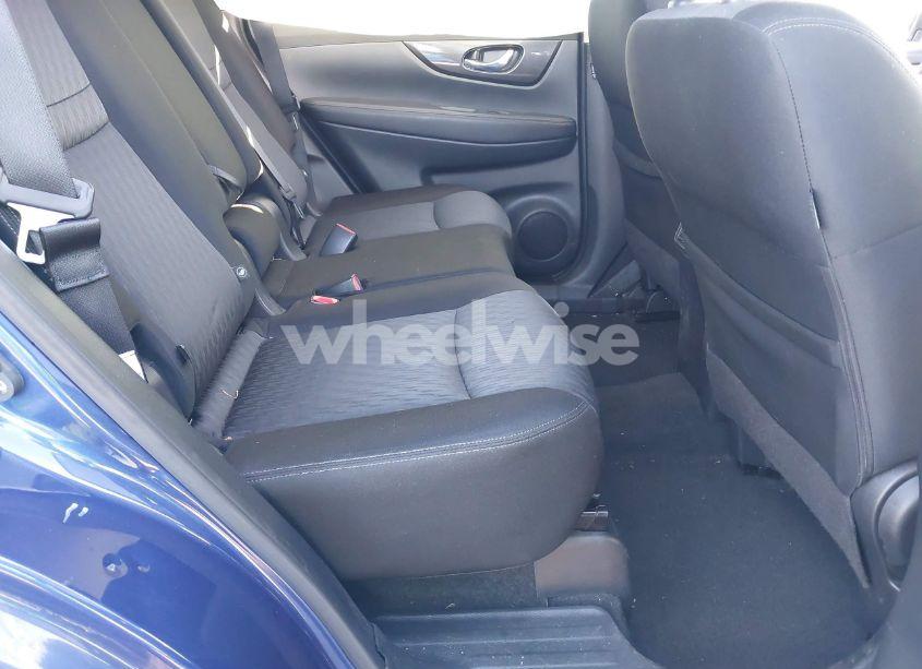 Photo 8 of 2019 Nissan Rogue SV (VIN JN8AT2MV5KW397027)