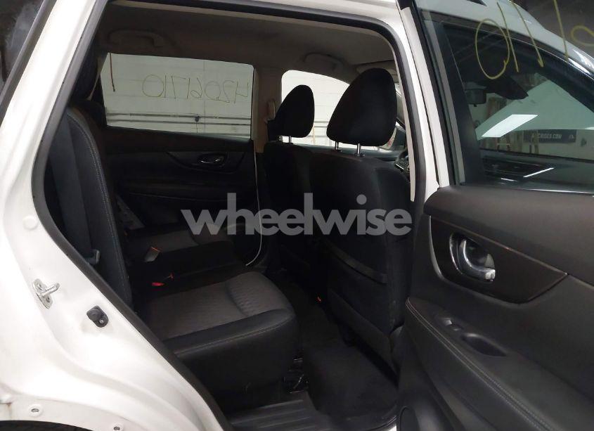 Photo 8 of 2020 Nissan Rogue S INTELLIGENT AWD (VIN JN8AT2MV5LW103689)