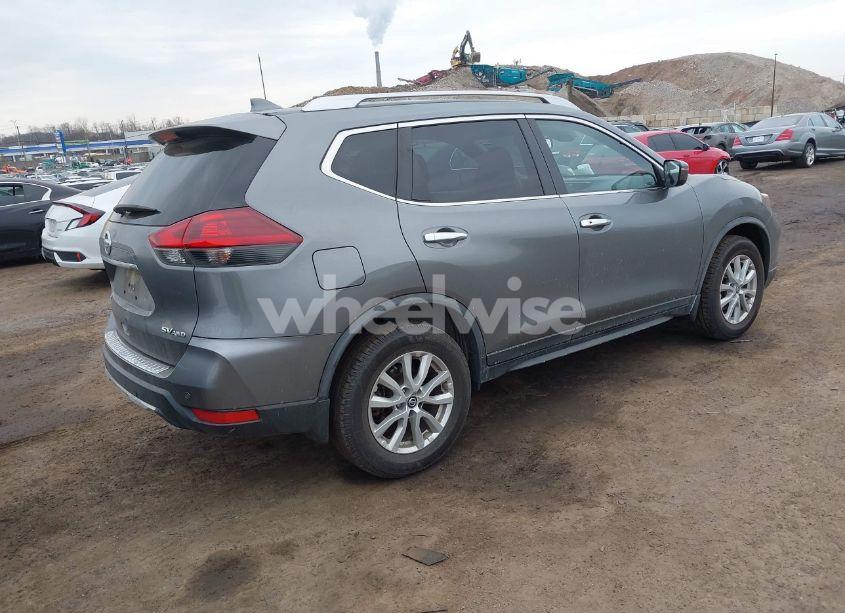 Photo 4 of 2020 Nissan Rogue SV INTELLIGENT AWD (VIN JN8AT2MV5LW114286)