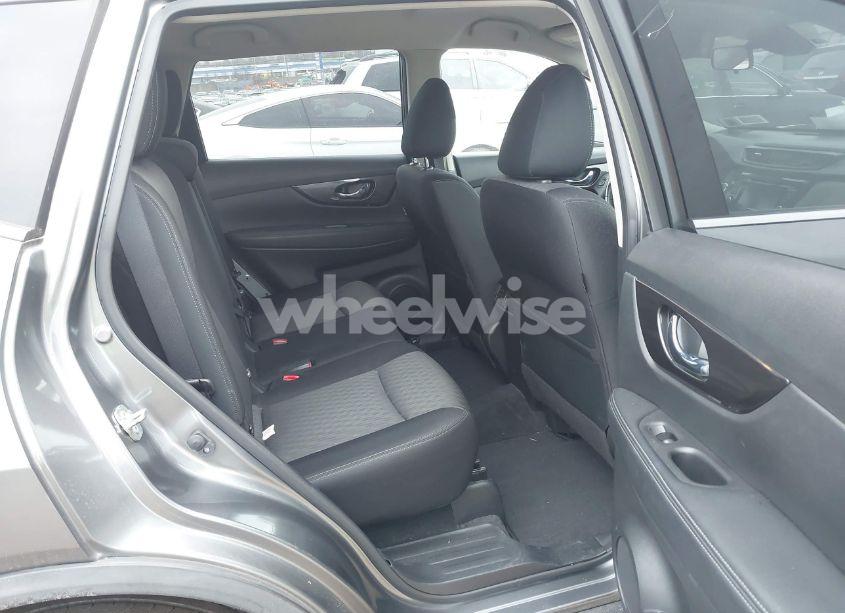 Photo 8 of 2020 Nissan Rogue SV INTELLIGENT AWD (VIN JN8AT2MV5LW114286)