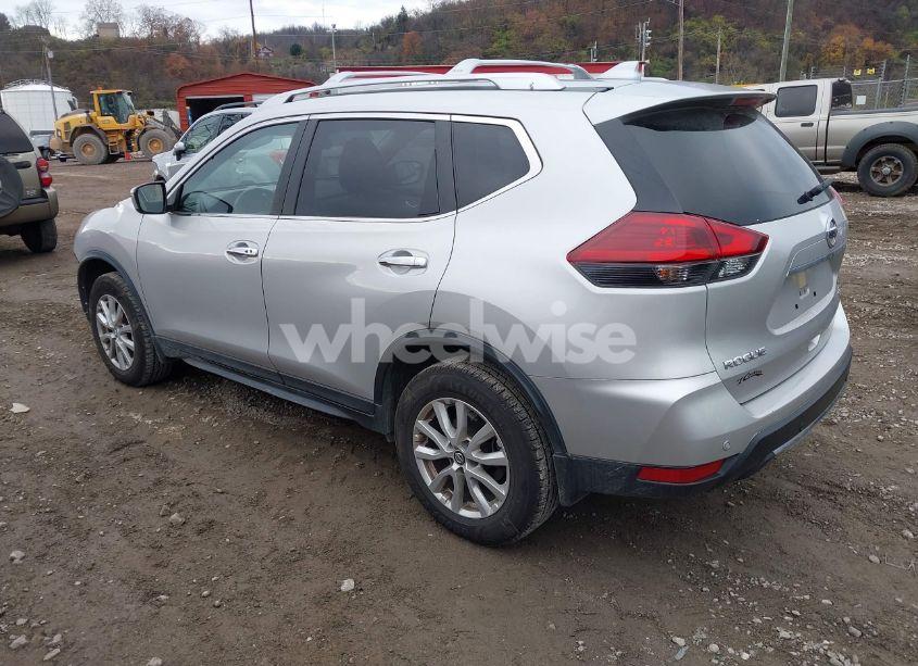 Photo 3 of 2020 Nissan Rogue SV INTELLIGENT AWD (VIN JN8AT2MV5LW137700)