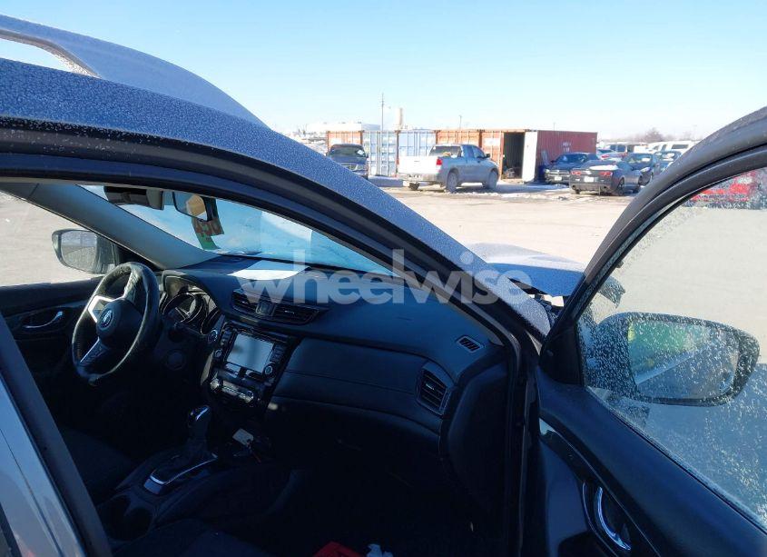 Photo 5 of 2020 Nissan Rogue SV INTELLIGENT AWD (VIN JN8AT2MV5LW144436)