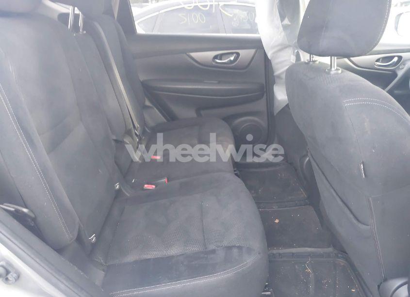 Photo 8 of 2016 Nissan Rogue S (VIN JN8AT2MV6GW131166)