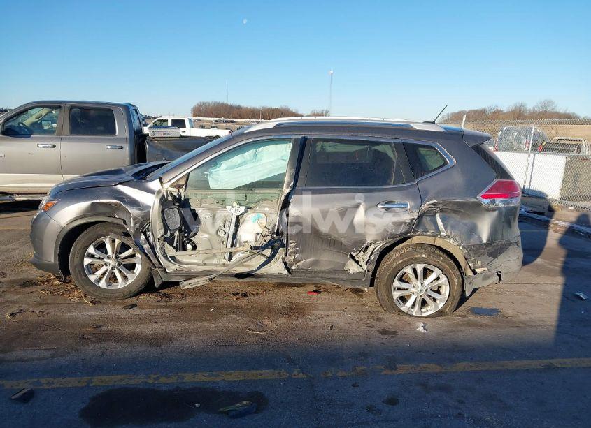 Photo 15 of 2016 Nissan Rogue SV (VIN JN8AT2MV6GW133676)