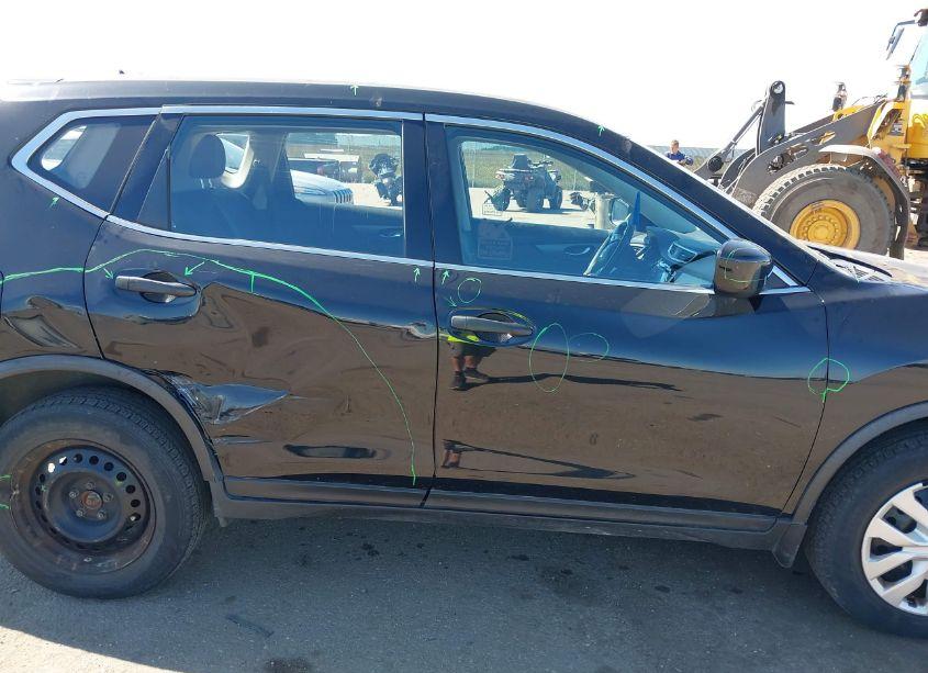 Photo 13 of 2016 Nissan Rogue S (VIN JN8AT2MV6GW143138)