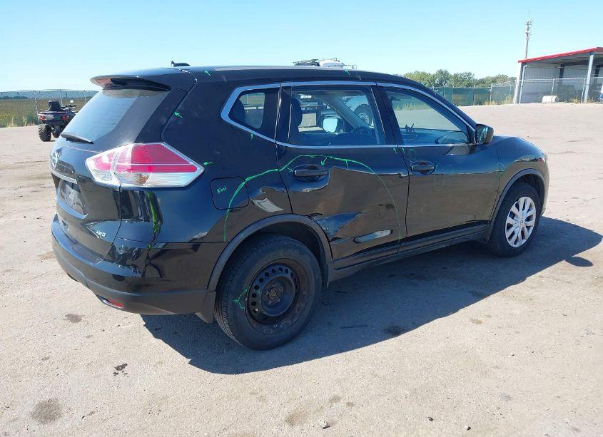Photo 4 of 2016 Nissan Rogue S (VIN JN8AT2MV6GW143138)