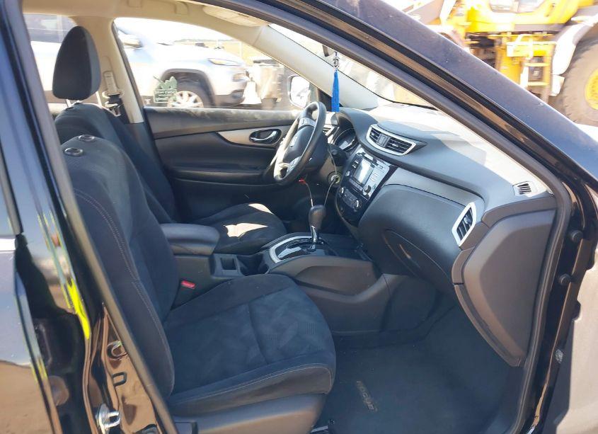 Photo 5 of 2016 Nissan Rogue S (VIN JN8AT2MV6GW143138)