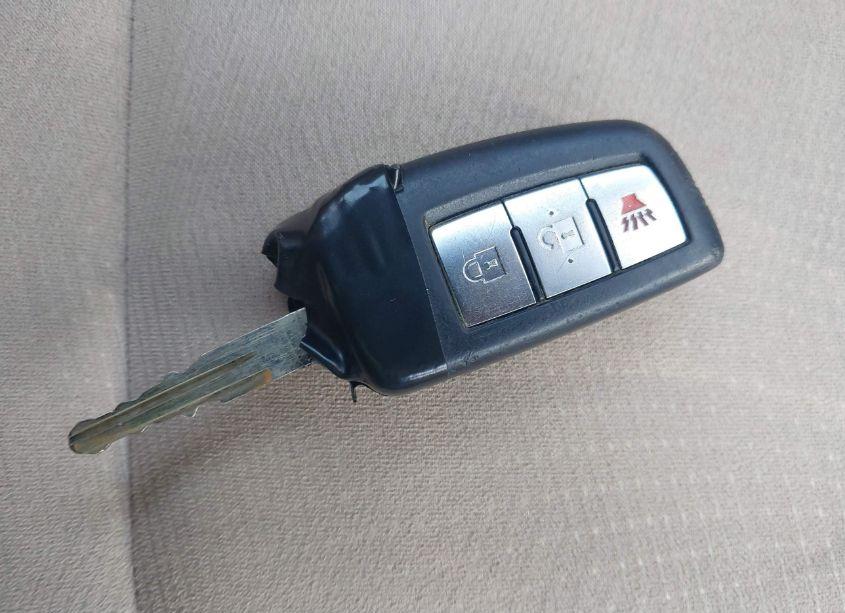 Photo 11 of 2016 Nissan Rogue S (VIN JN8AT2MV6GW152437)