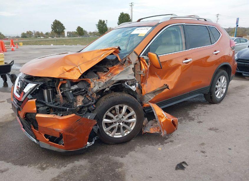 Photo 2 of 2017 Nissan Rogue SV (VIN JN8AT2MV6HW006993)