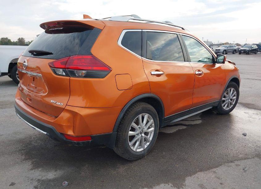 Photo 4 of 2017 Nissan Rogue SV (VIN JN8AT2MV6HW006993)