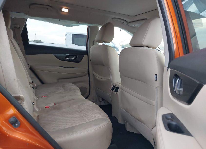 Photo 8 of 2017 Nissan Rogue SV (VIN JN8AT2MV6HW006993)