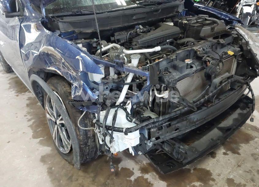 Photo 6 of 2017 Nissan Rogue SL (VIN JN8AT2MV6HW014365)